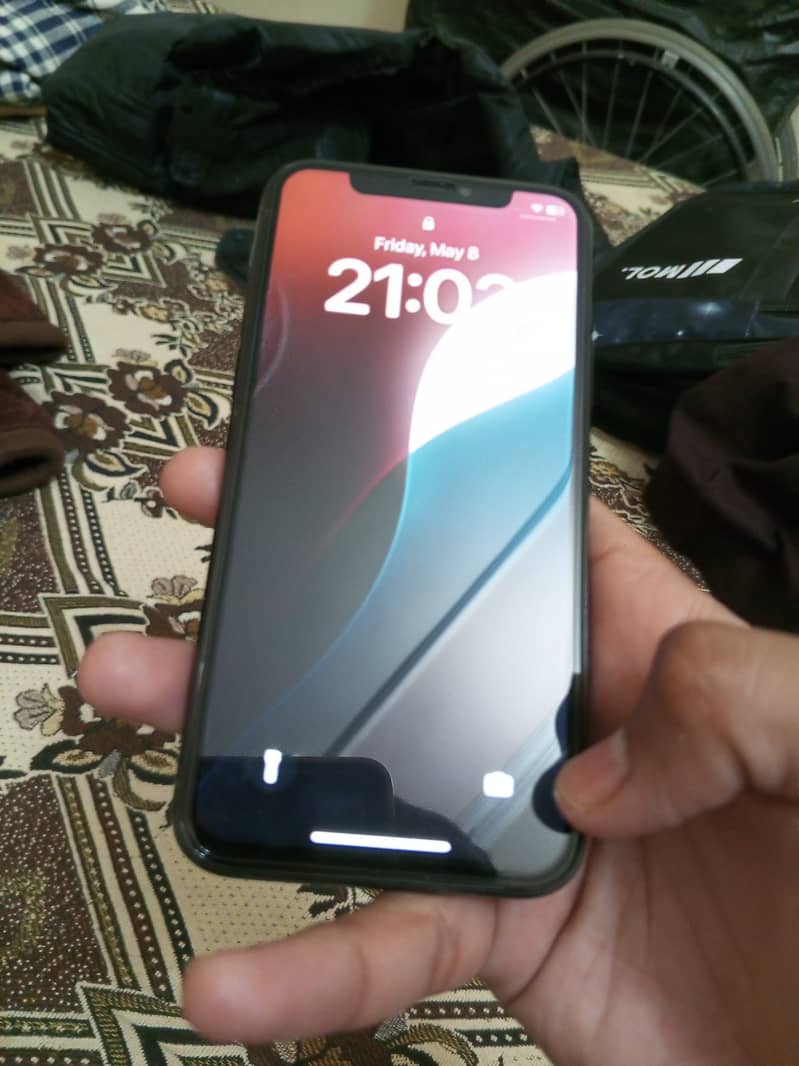 Apple iPhone 11 Pro 2