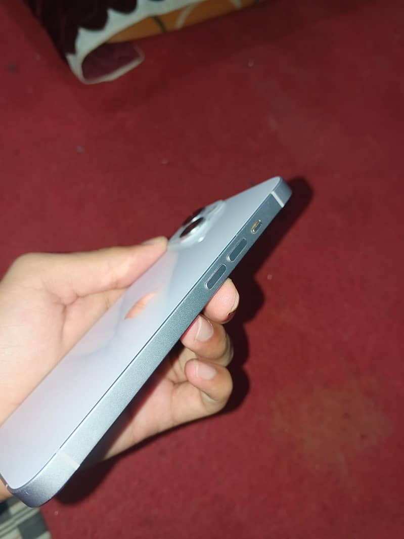 Apple iPhone 14 1
