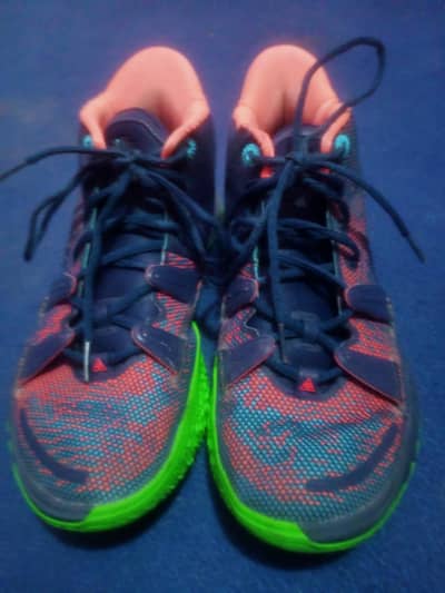jogger shoes