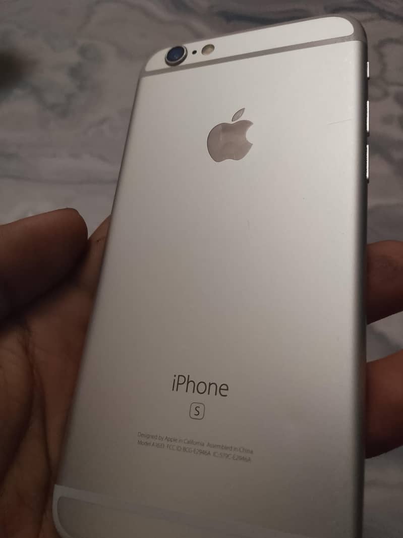 Apple iPhone 6S 0