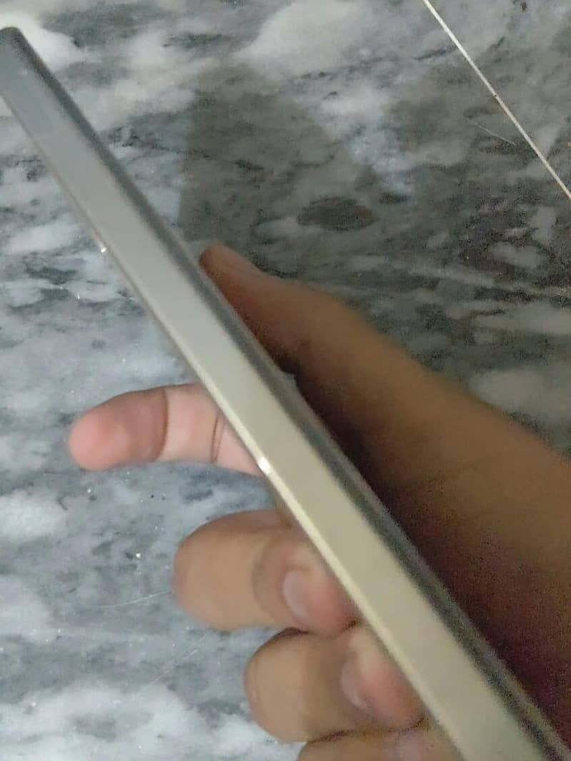 Tecno Spark 20C 2
