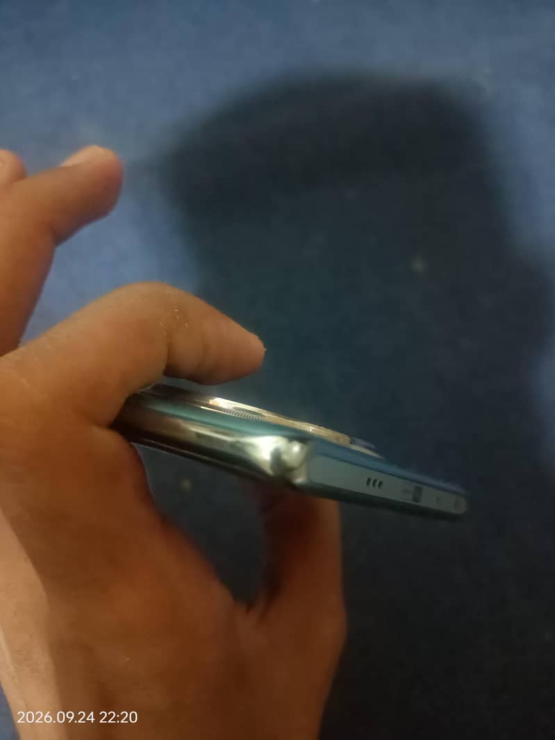 Infinix Zero 40 6
