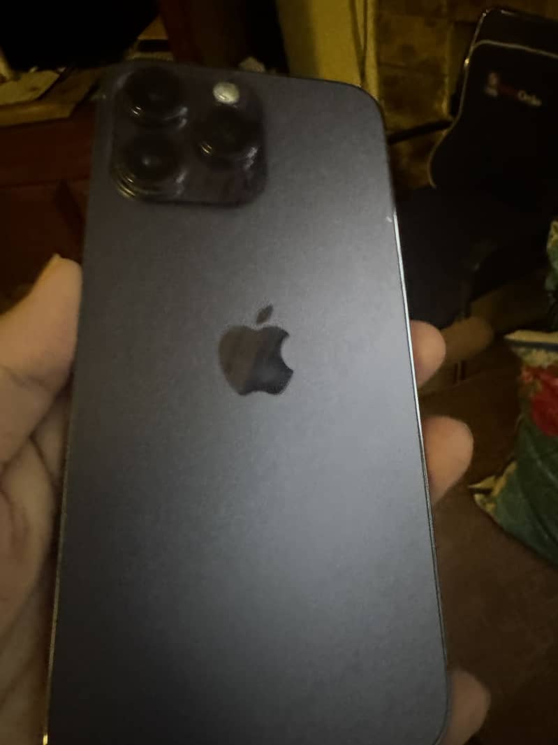 Apple iPhone 14 Pro Max 3