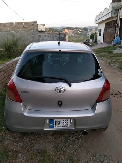 Toyota Vitz 2005