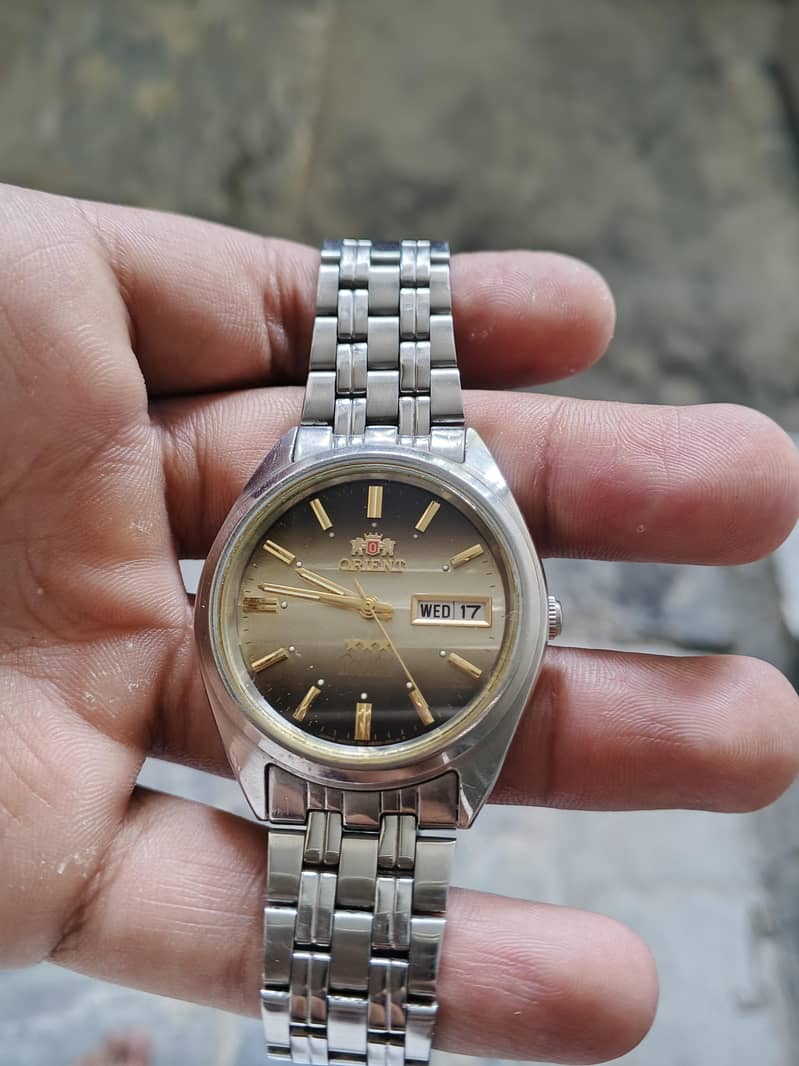 orient 3 star 3