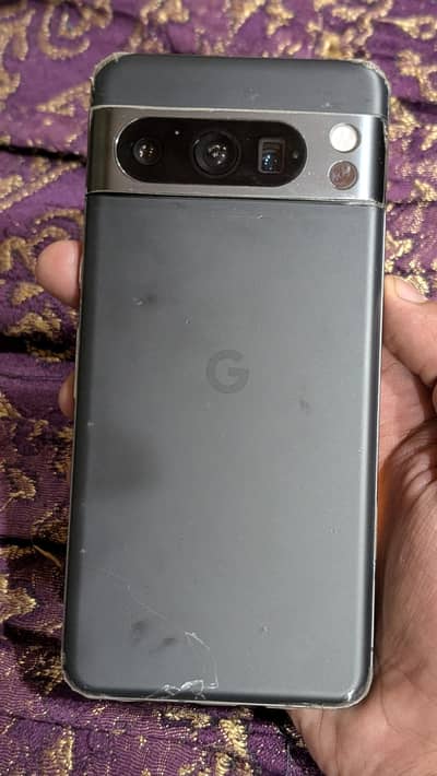 Google Pixel 8 Pro