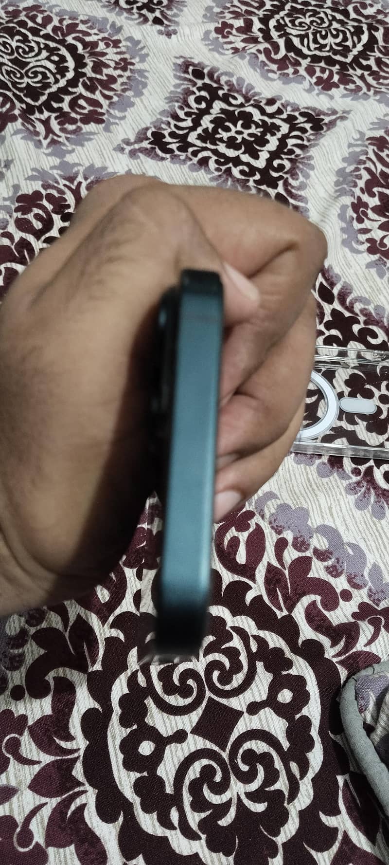 Apple iPhone 14 4
