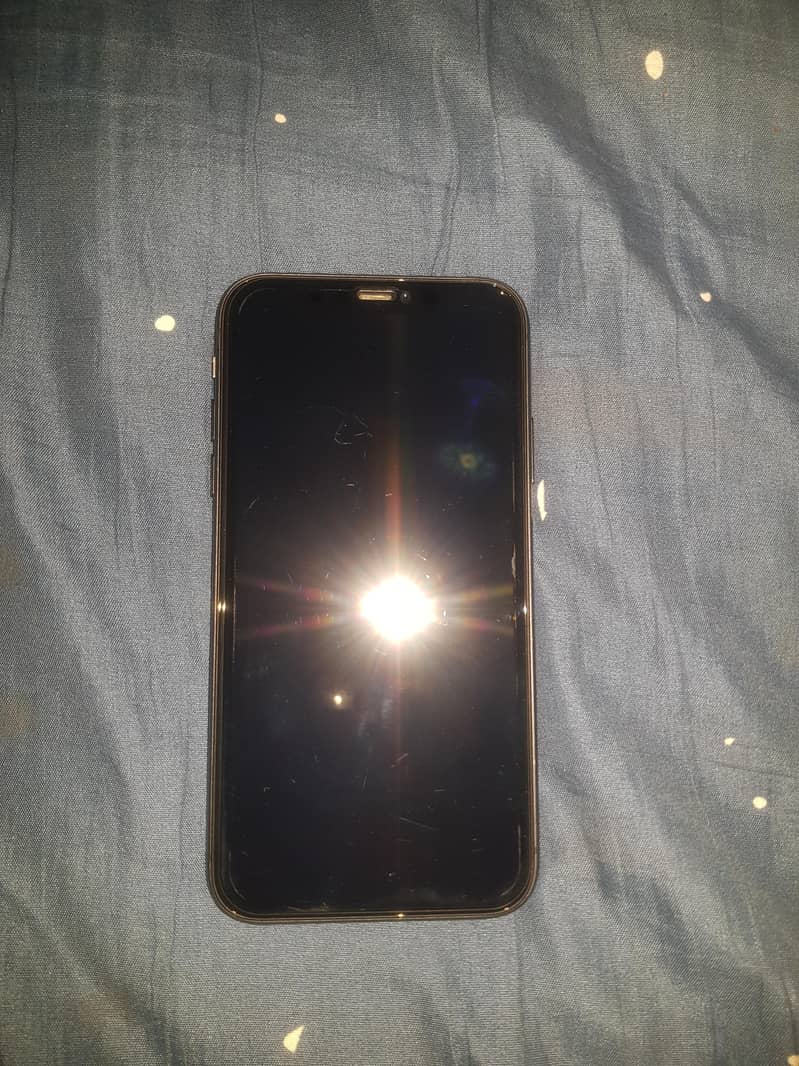 Apple iPhone 11 10