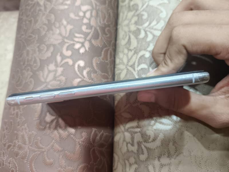 Apple iPhone X 1