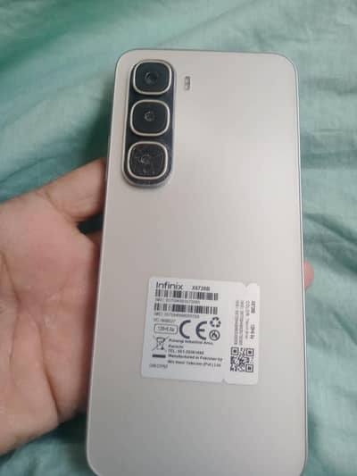Infinix  Hot60i