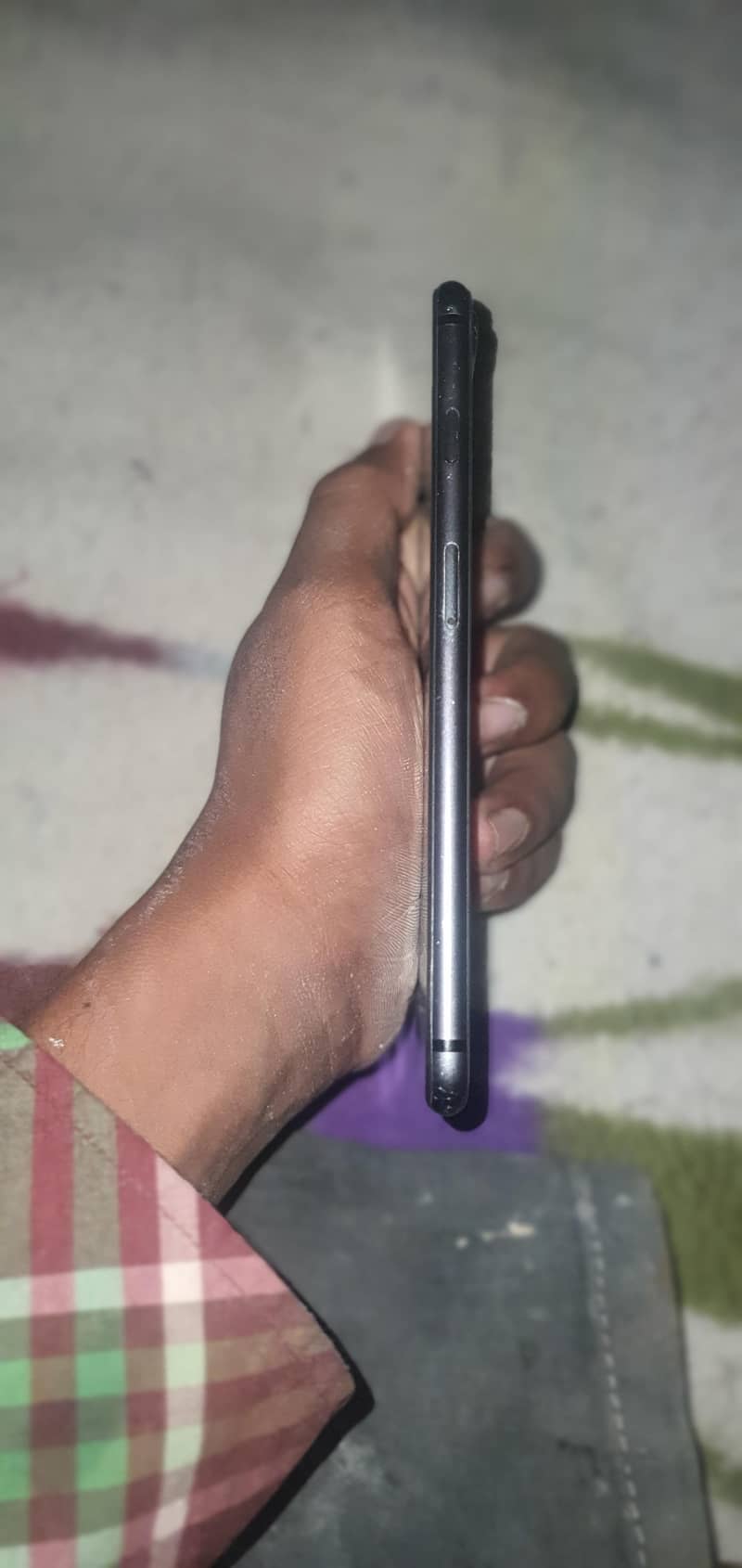 Apple iPhone 8 Plus 1