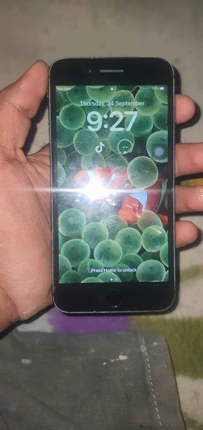 Apple iPhone 8 Plus 2