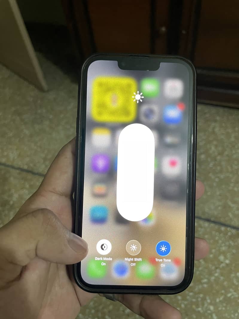Apple iPhone 13 Pro 1