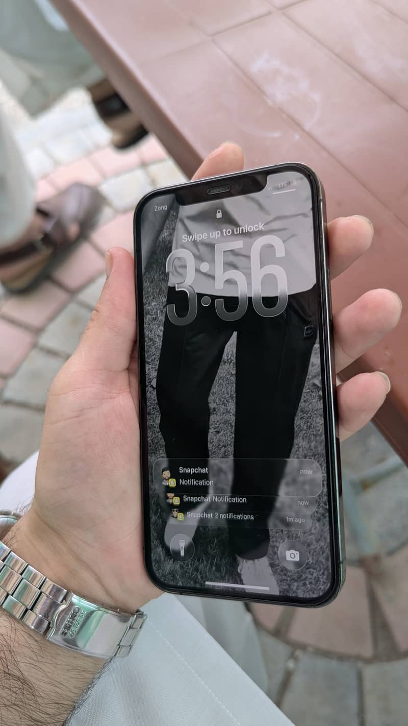 Apple iPhone 12 Pro 1