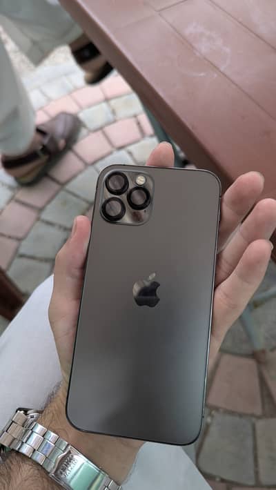 Apple iPhone 12 Pro
