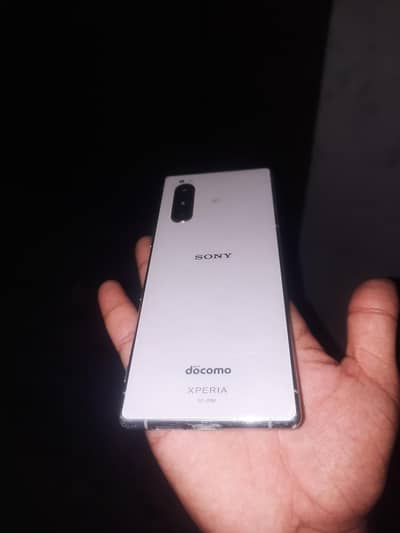 Sony axpria 5 6.64 Official Pta hai 10by10