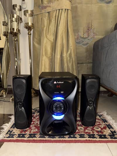 Audionic Rainbow R30 Speaker