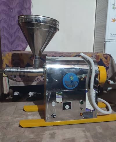 Cold press machine sd12