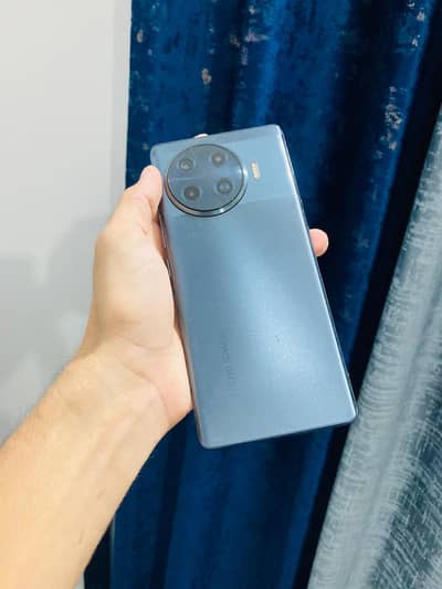 Tecno Spark 20 Pro Plus
