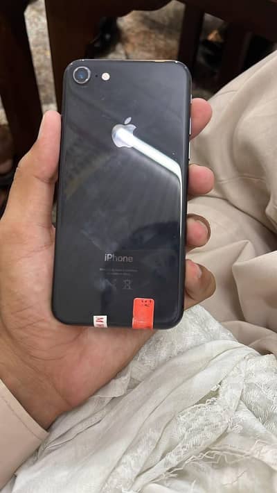 Apple iPhone 8 bilkol 10 by 9 hai