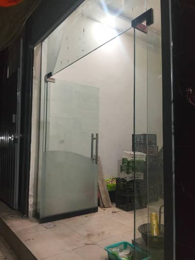 Glass mean door 8 fit hight. 7 fit length