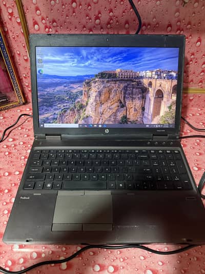 Hp probook i7 8gb RAM 700gb storage