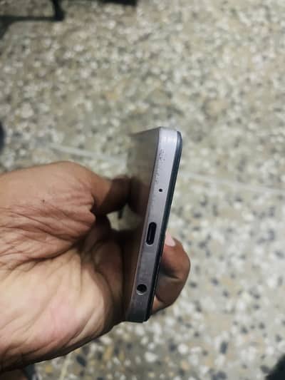 Vivo Y04
