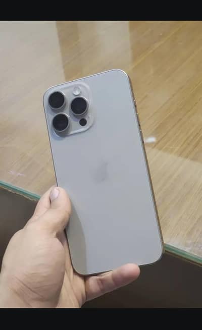 iphone 15 pro max 100 halealth