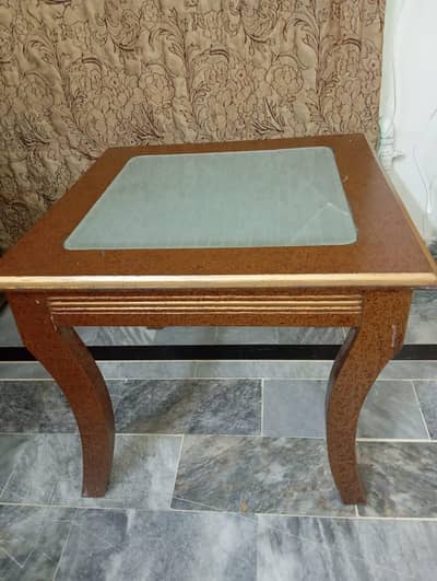 well maintained Bed room Set for sale