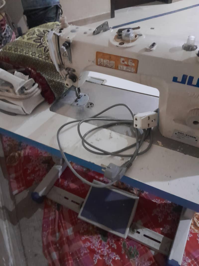 sewing machine 0