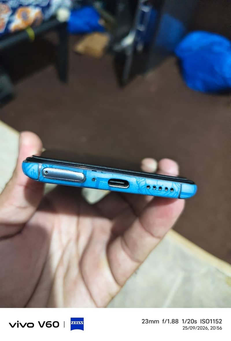 One Plus 7T 4