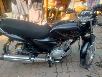 Yamaha YB 125Z 2018 Model Total Genuine Condition All Documents Clear.