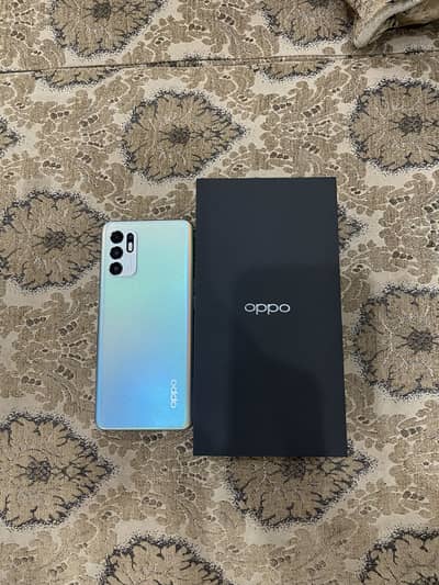 OPPO Reno6