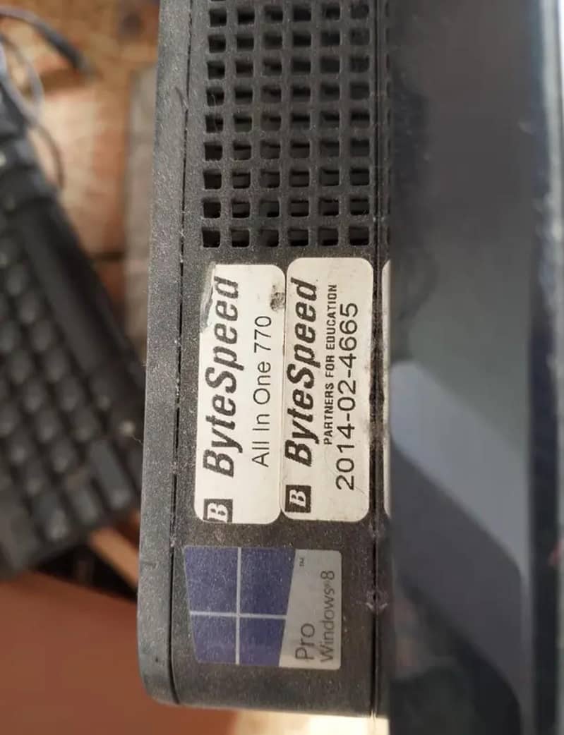 ByteSpeed All in One 700 Computer 2
