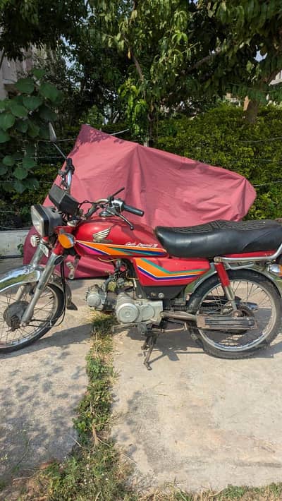 Honda 70 2011 model, first owner, original tenki tape