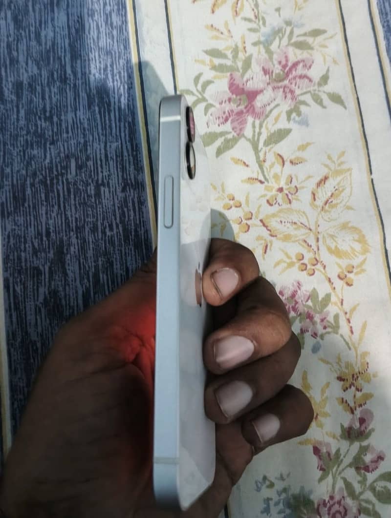 iPhone 12 mini 2