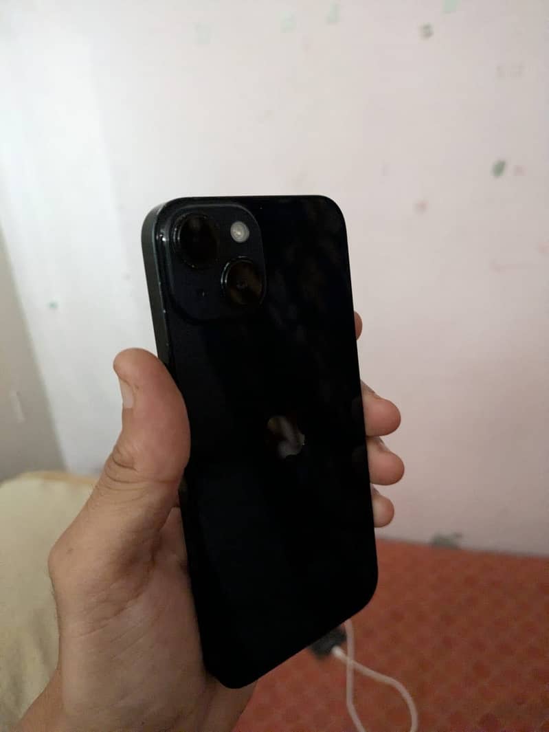 Apple iPhone 14 3