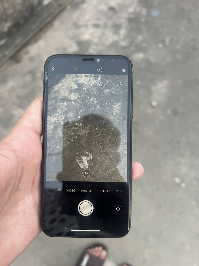 Apple iPhone X 6