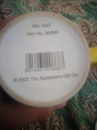 old vintage 2002 cup by the expressions gift co. with zero crack
