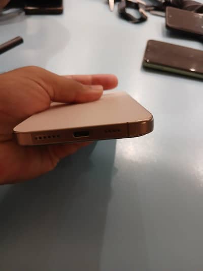 Apple iPhone 16 Pro Max