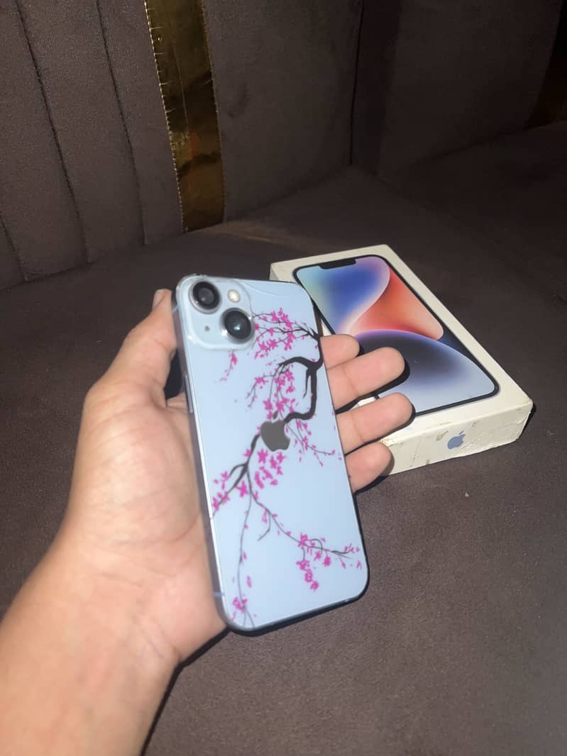 Apple iPhone 14 3