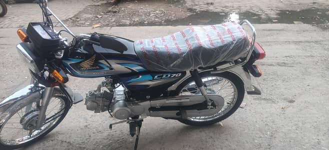 Honda CD 70 black 2027 brand new
