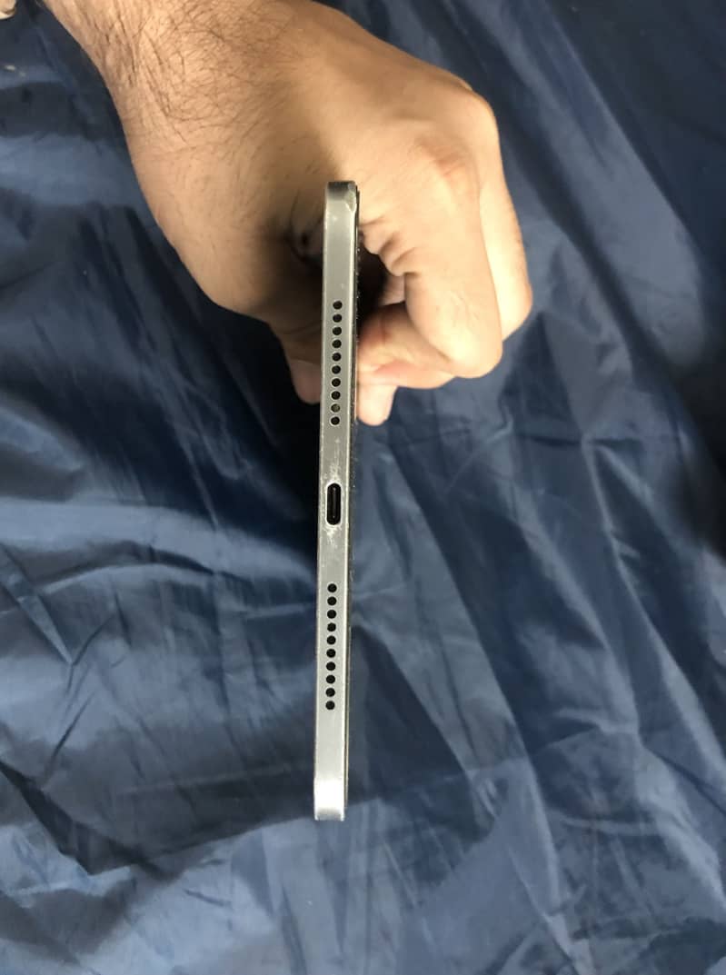 iPad mini 6 7