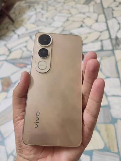 Vivo V50 Lite