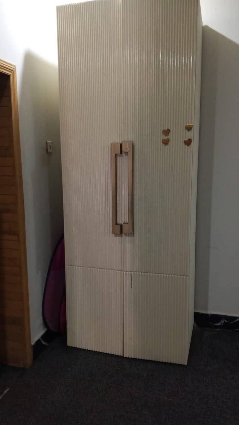 wardrobe 2