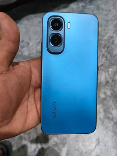 Vivo Y500