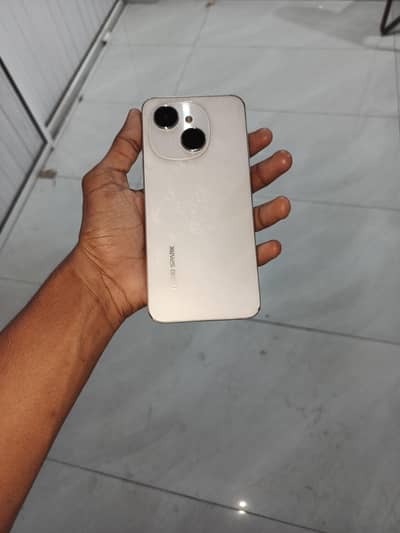 Tecno Spark Go 1