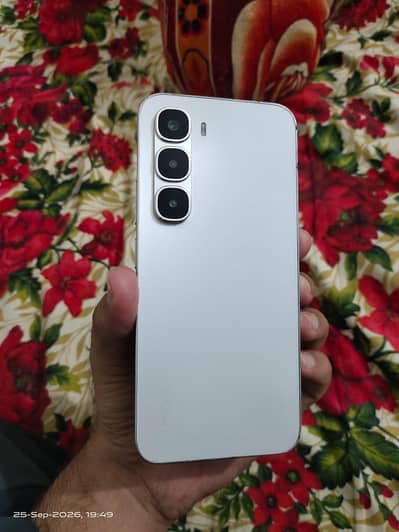 Infinix Hot 60 Pro 8+8/12GB
