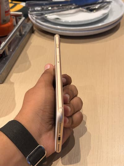Apple iPhone 8 Plus