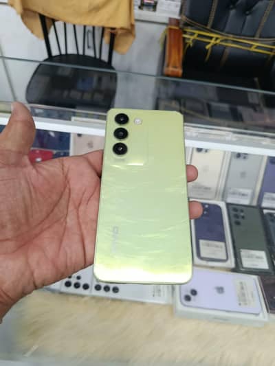 Vivo Y100 10/10